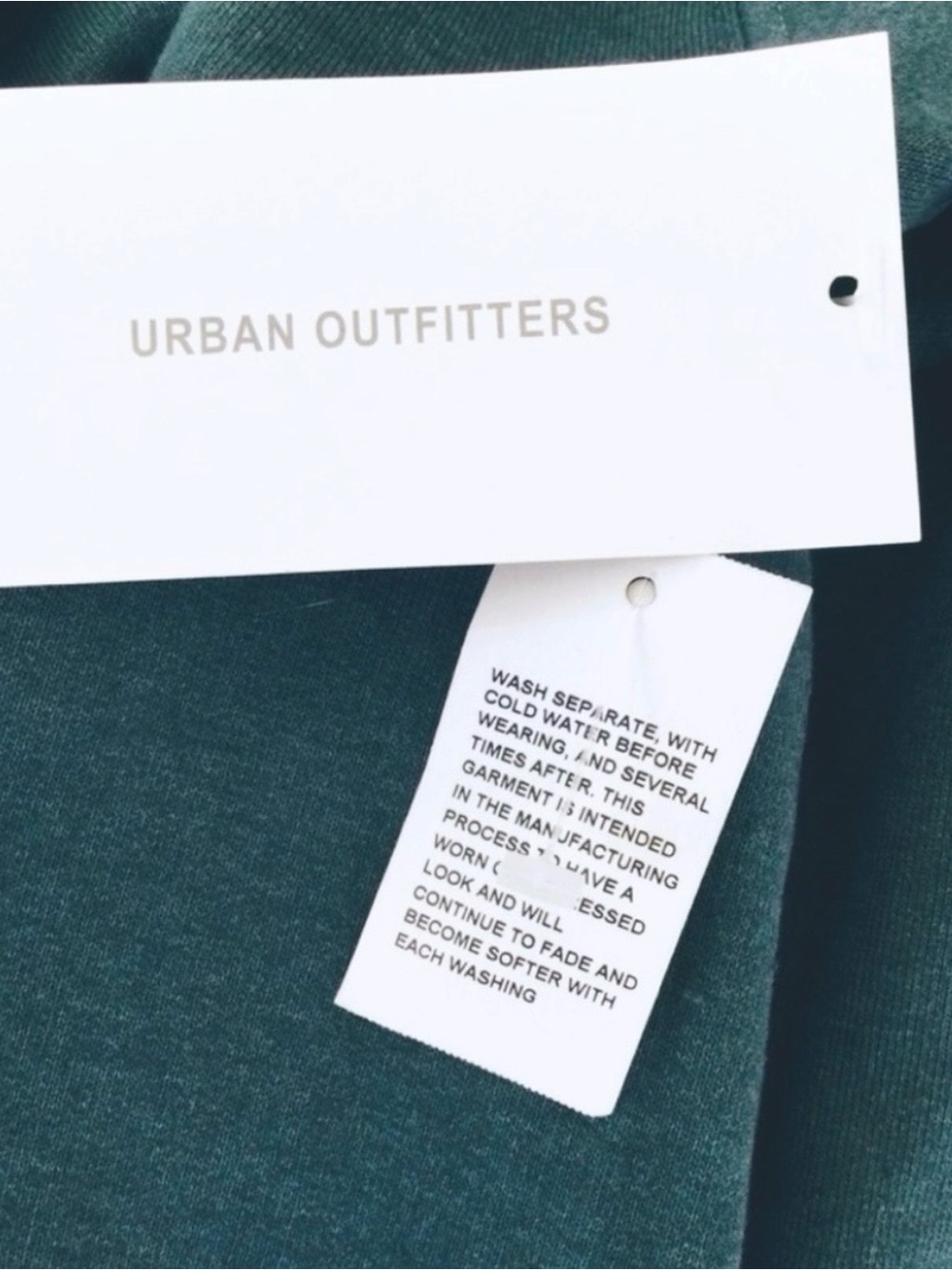 URBAN OUTFITTERS NYC Basketball Champs Sweatshirt L/XL NWT - Picture 11 of 12